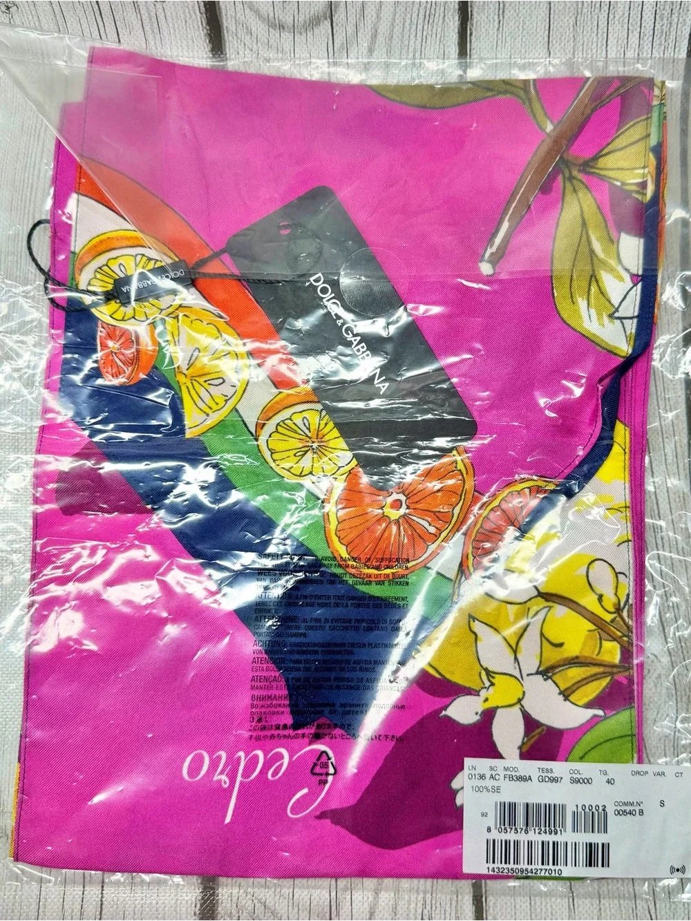 BRAND NEW Dolce & Gabbana Capri Citrus 100% Silk Scarf